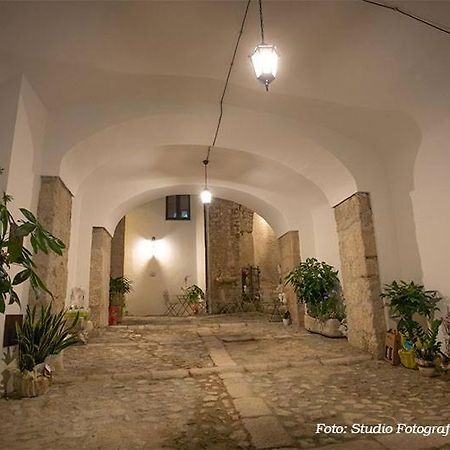 Casa Vacanze - Franco Ed Enza Bed & Breakfast San Gregorio Magno Eksteriør bilde