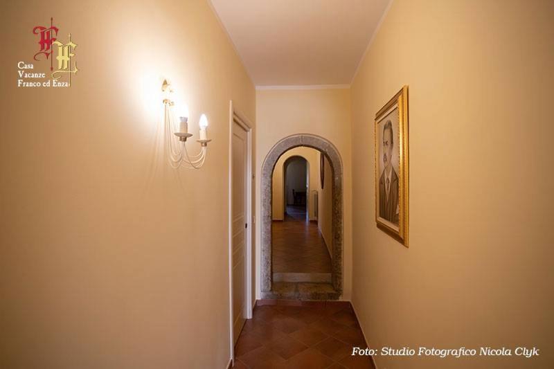 Casa Vacanze - Franco Ed Enza Bed & Breakfast San Gregorio Magno Eksteriør bilde