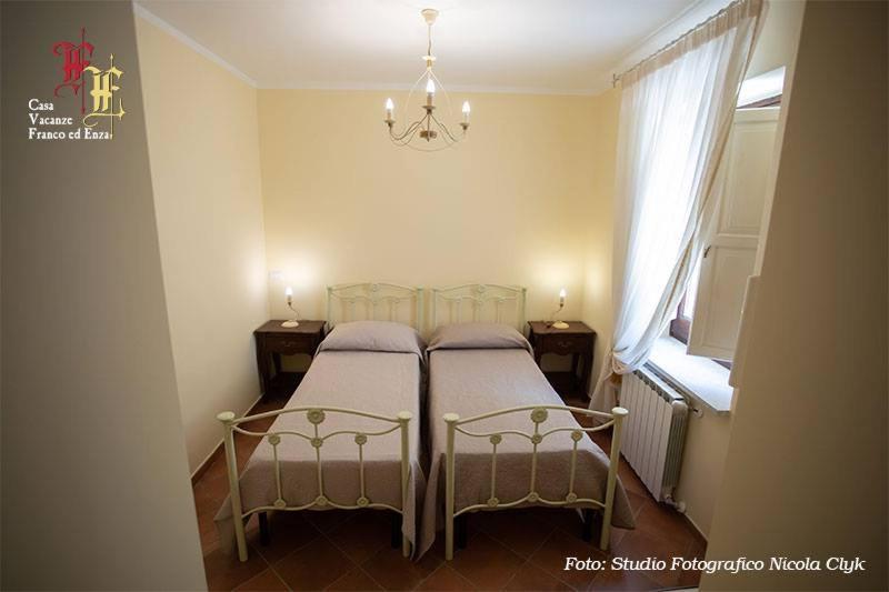 Casa Vacanze - Franco Ed Enza Bed & Breakfast San Gregorio Magno Eksteriør bilde