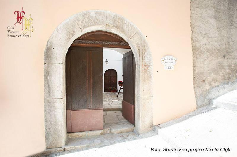 Casa Vacanze - Franco Ed Enza Bed & Breakfast San Gregorio Magno Eksteriør bilde